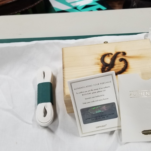 Buscemi B-Court - Picture 6 of 8